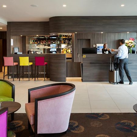Hotel Roi Soleil Prestige Plaisir - St Quentin Zewnętrze zdjęcie